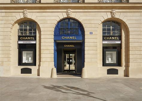 cheapest place to buy chanel in paris|chanel paris boutique.